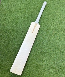 2'10 Concave | Exclusive (G2) Cricket Bat #3381