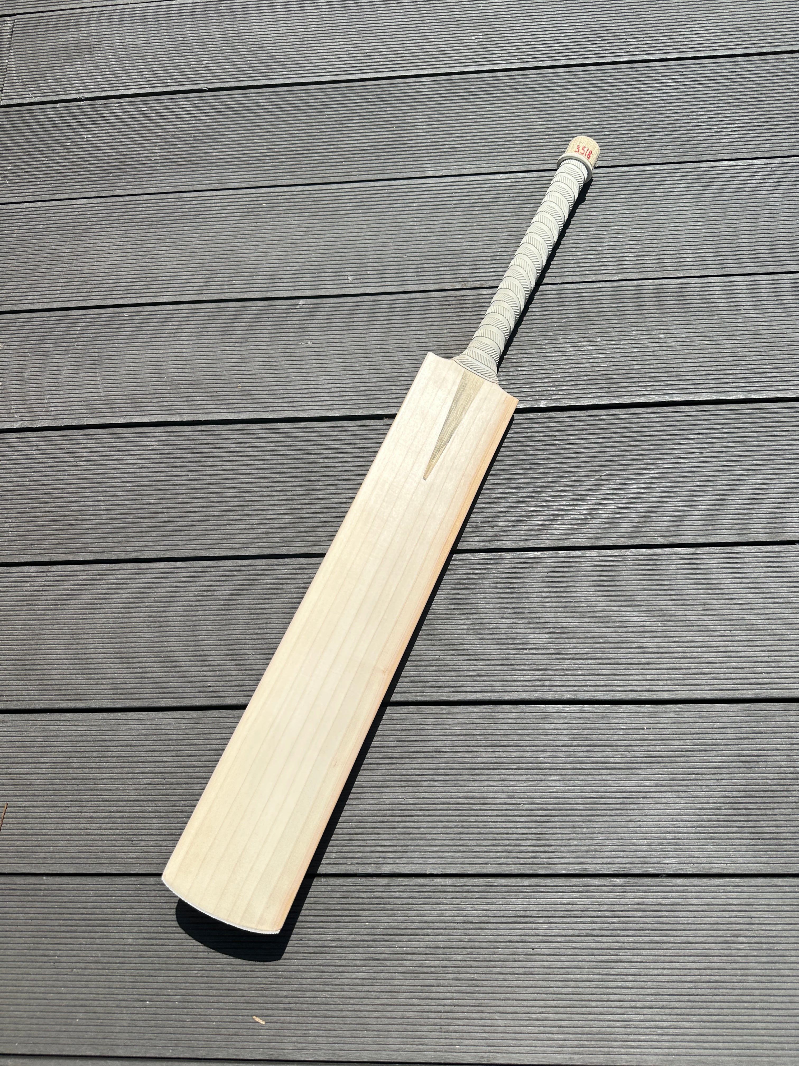 2'9.8 Convex | Signature (G1+) #3518 (Ready to Play)