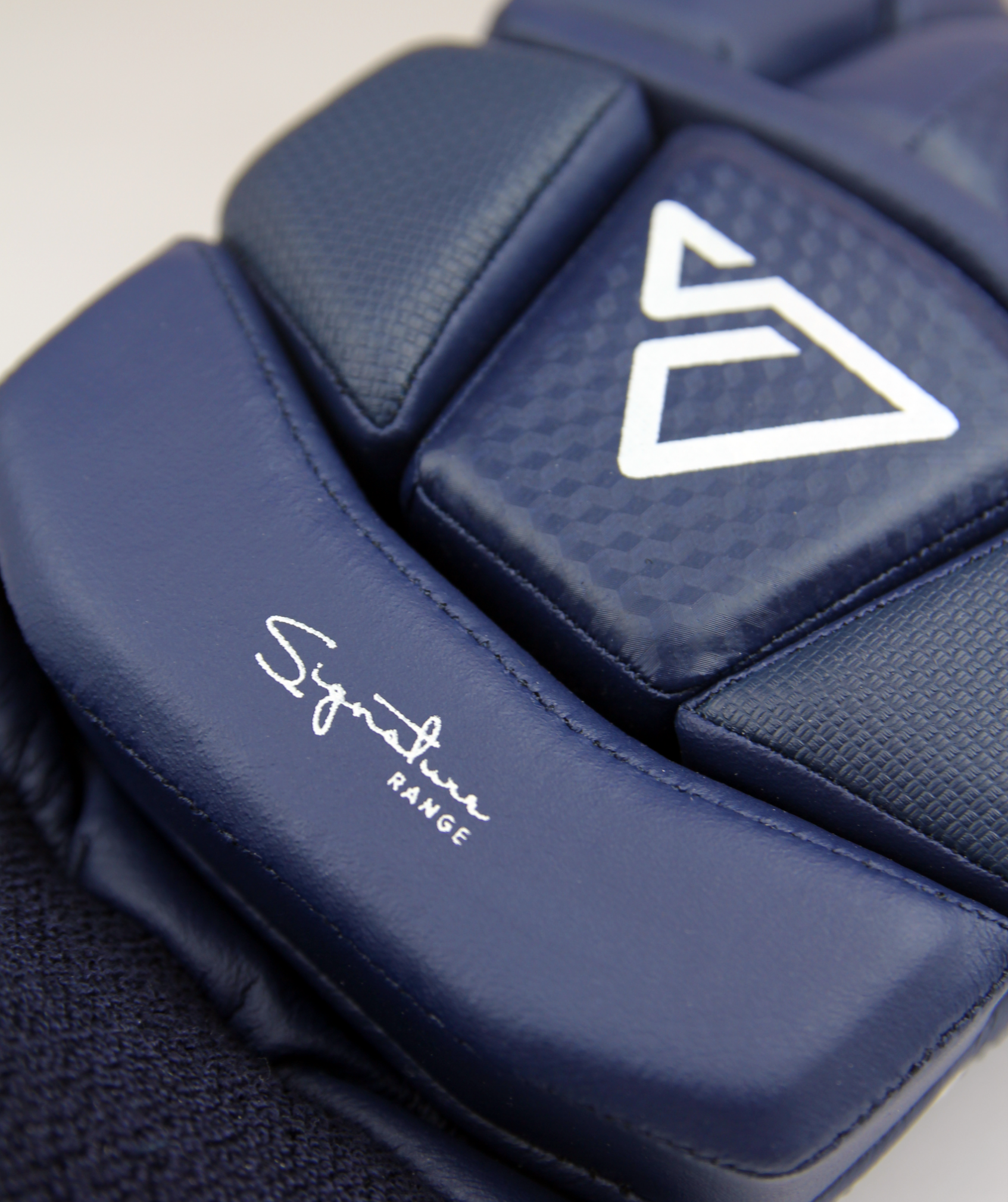 Navy Signature Gloves