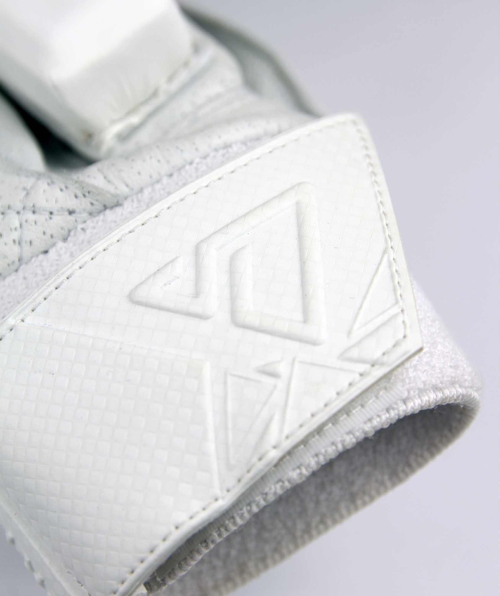 Signature Cricket Gloves