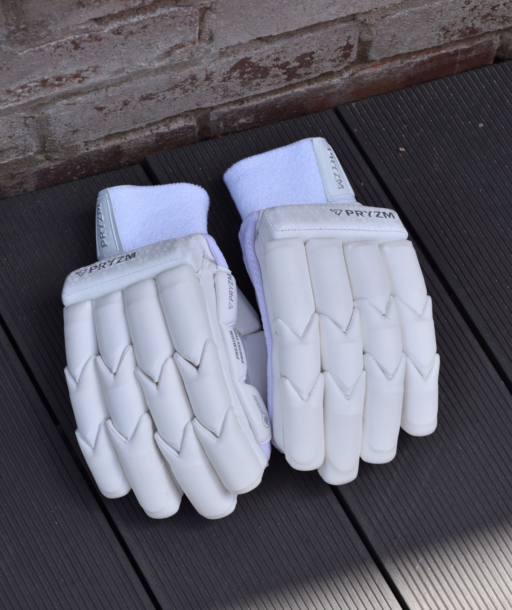 2026 Junior Tempo Batting Gloves (Youth + Junior Sizes)